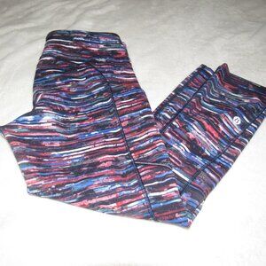 Lululemon Black/Blue Stripe Legging  Size 6  USED